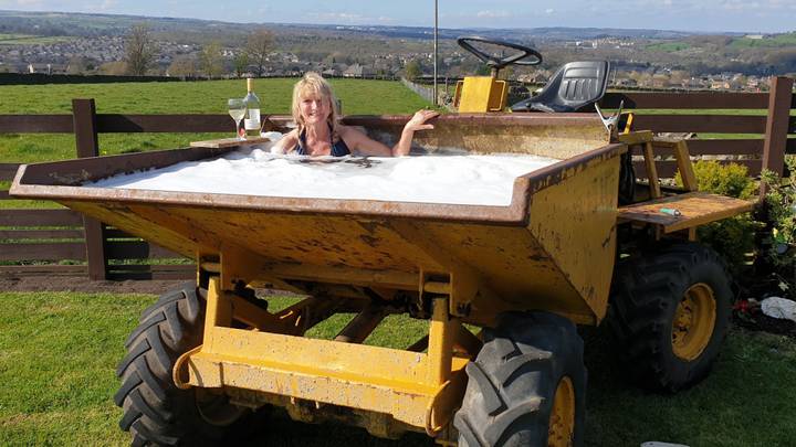 Bloke Transforms Dumper Truck Into Hot Tub After Partner Bemoans Lack Of Bath